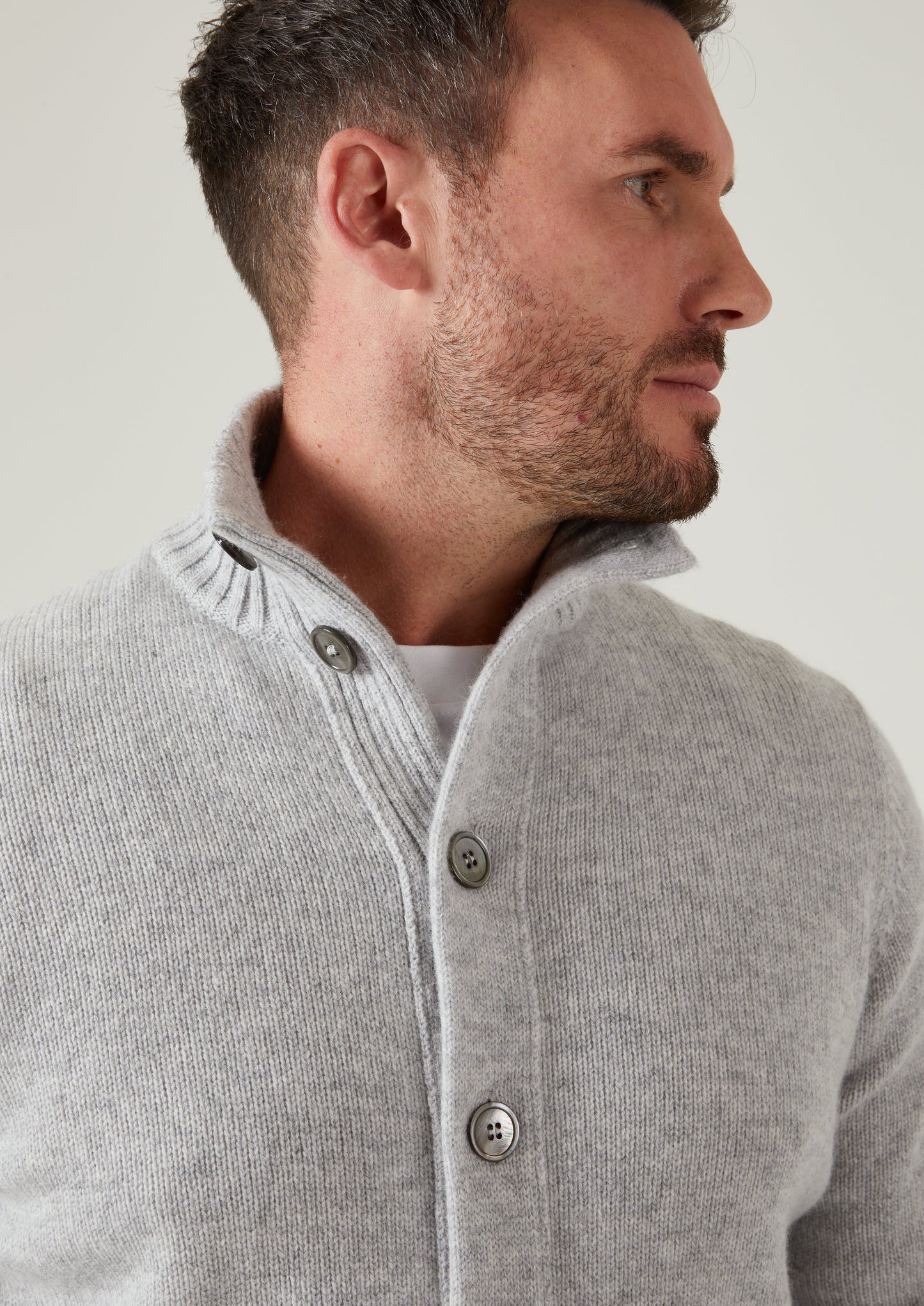 Landford Men's Lambswool Buttoned Jumper In Pearl Grey