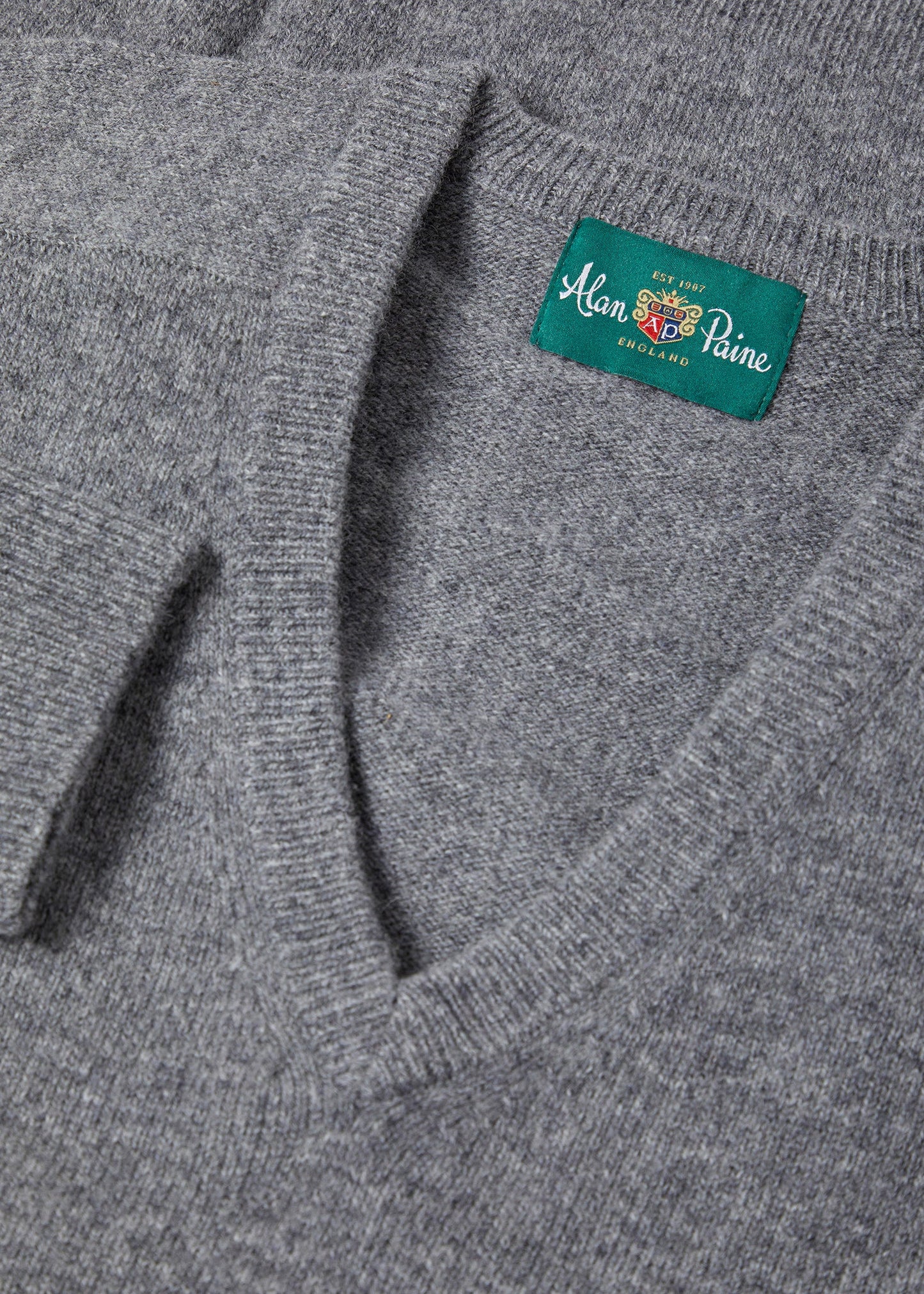 Hampshire Lambswool Sweater in Grey Mix - Classic Fit